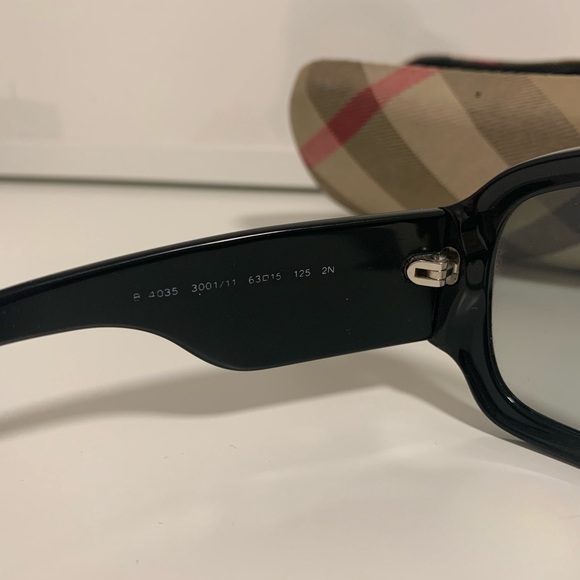 Authentic Burberry Sunglasses - Picture 8 of 12